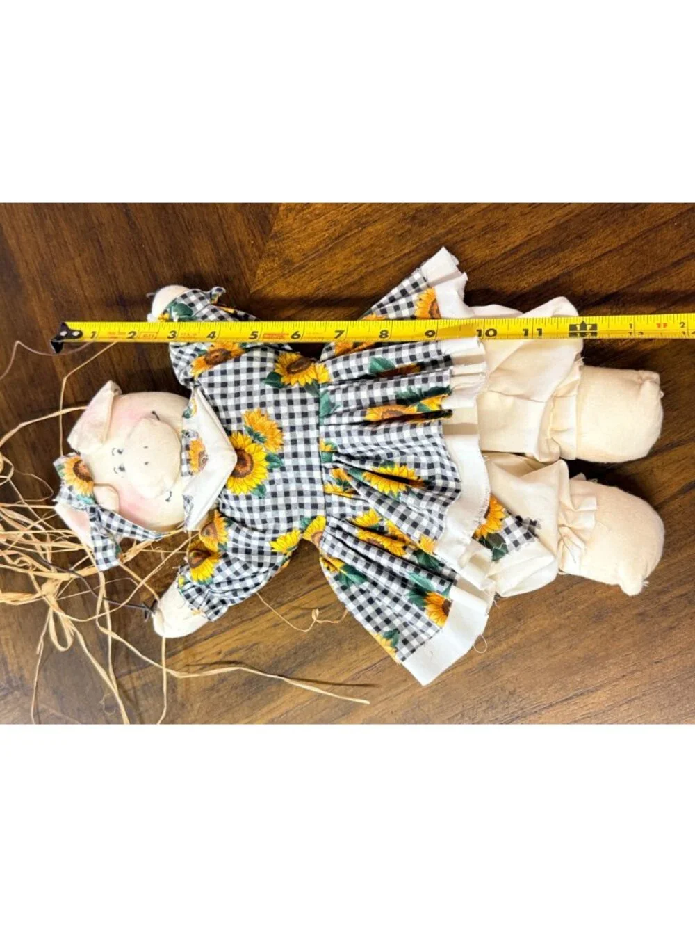 Vintage Cute Country Pig in Sunflower Dress Wall Door Hanging Handmade